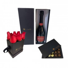 Nieto Senetiner Extra Brut Bombones mas Box por 6 rosas